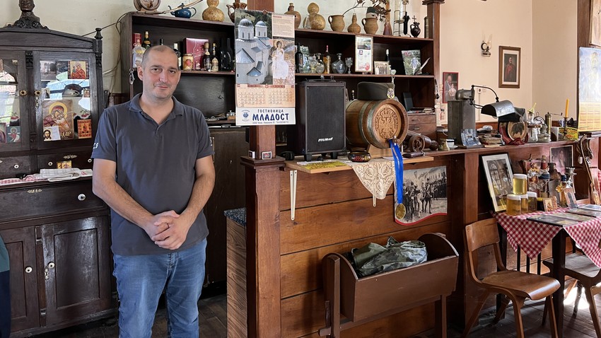 Najstarija kafana u Šumadiji odiše duhom prošlih vremena foto RINA (3)