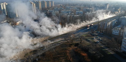 Awaria ciepłownicza w Warszawie. Kłęby pary i korki