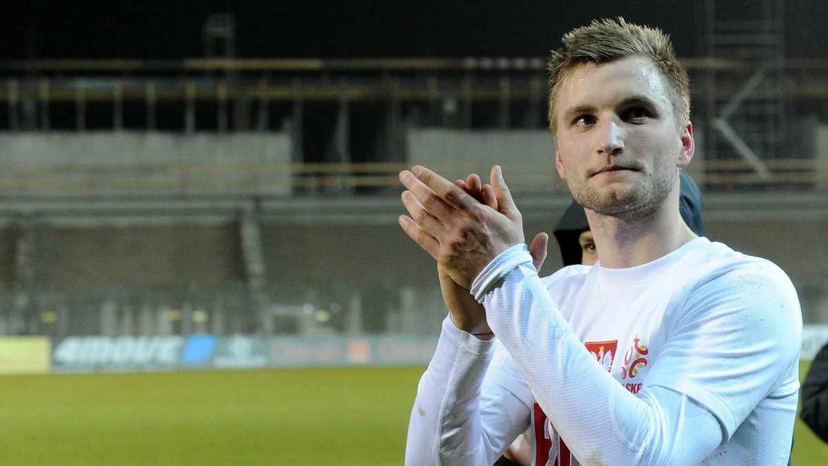 FC St. Pauli przegrało z SpVgg Greuther Fuerth 0:1 (0:1) w spotkaniu 21. kolejki 2. Bundesligi. Zwycięską bramkę dla zespołu gości zdobył Kacper Przybyłko. W ekipie z Hamburga niezłe zawody rozegrał z kolei inny Polak, Waldemar Sobota.