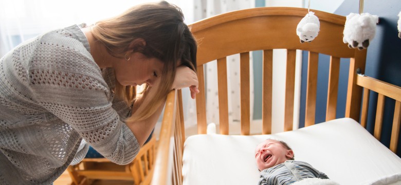 "Kocham swoje dzieci, ale gdybym mogła cofnąć czas, nie zdecydowałabym się na bycie mamą"