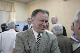 Były wicewojewoda odmówił przyjęcia odznaczenia od prezydenta Komorowskiego. "Sądy to zorganizowana grupa przestępcza"