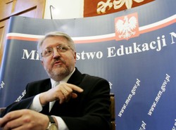 "Prezydent nie dogadał się z premierem, bo nie pili wina"