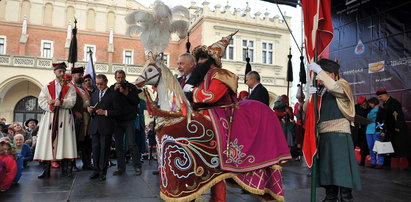 Lajkonik opanuje krakowskie ulice