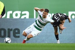 Cracovia dostała łomot w Gdańsku. Debiut brata znanego tancerza