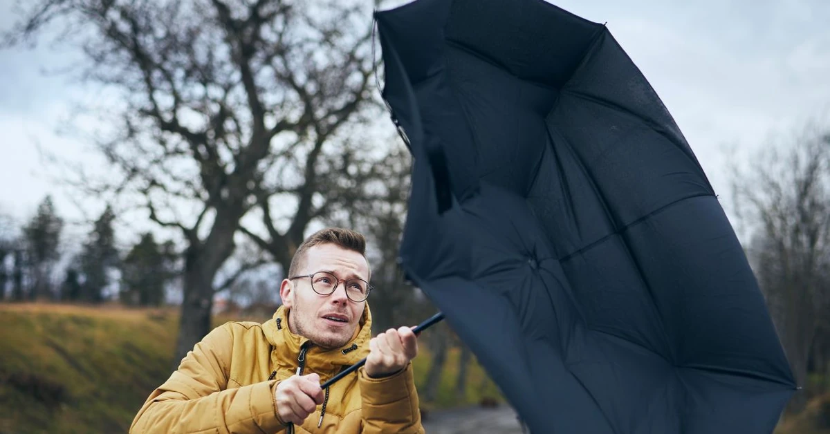 Alert pogodowy dla Polski. IMGW ostrzega przed burzami i wezbraniami rzek