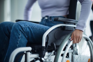 Gyakorlatok sclerosis multiplex-szel élőknek – a Semmelweis Egyetem oktatóvideója