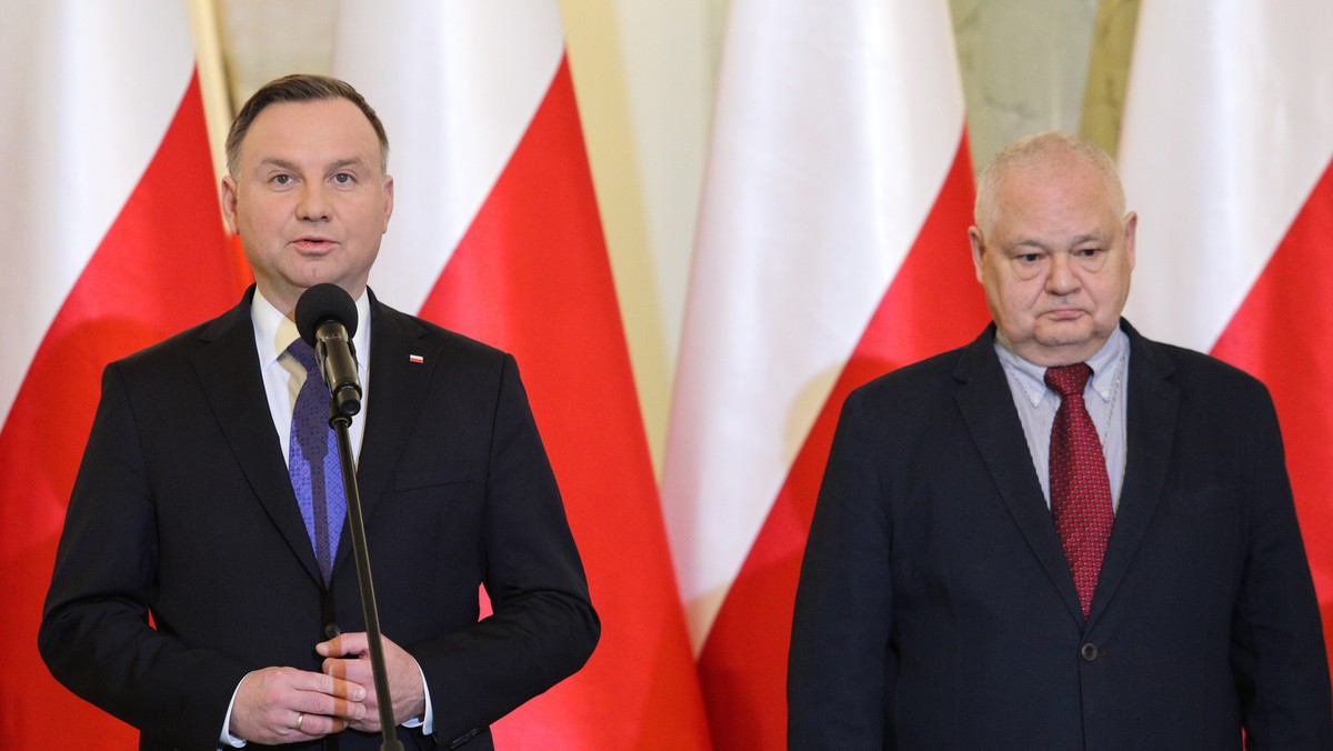 Prezydent Andrzej Duda i prezes NBP Adam Glapiński po spotkaniu z przedstawicielami instytucji finansowych, Warszawa, marzec, 2020 r.