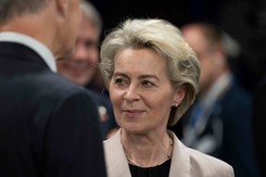 Nowy pakiet sankcji UE pomija najbardziej sporne kwestie. 'Urzędnicy chcą już jechać na wakacje'