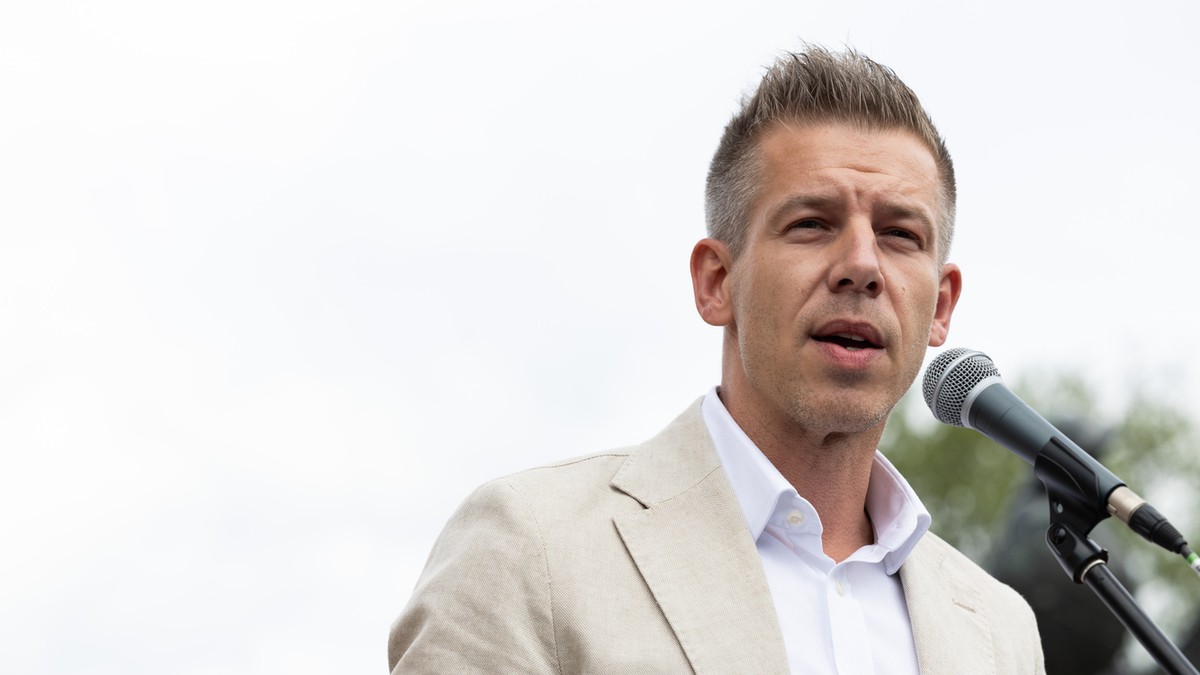 Magyar Péter látnoki jelentőségű képet posztolt? Ő lenne az új Antall József?