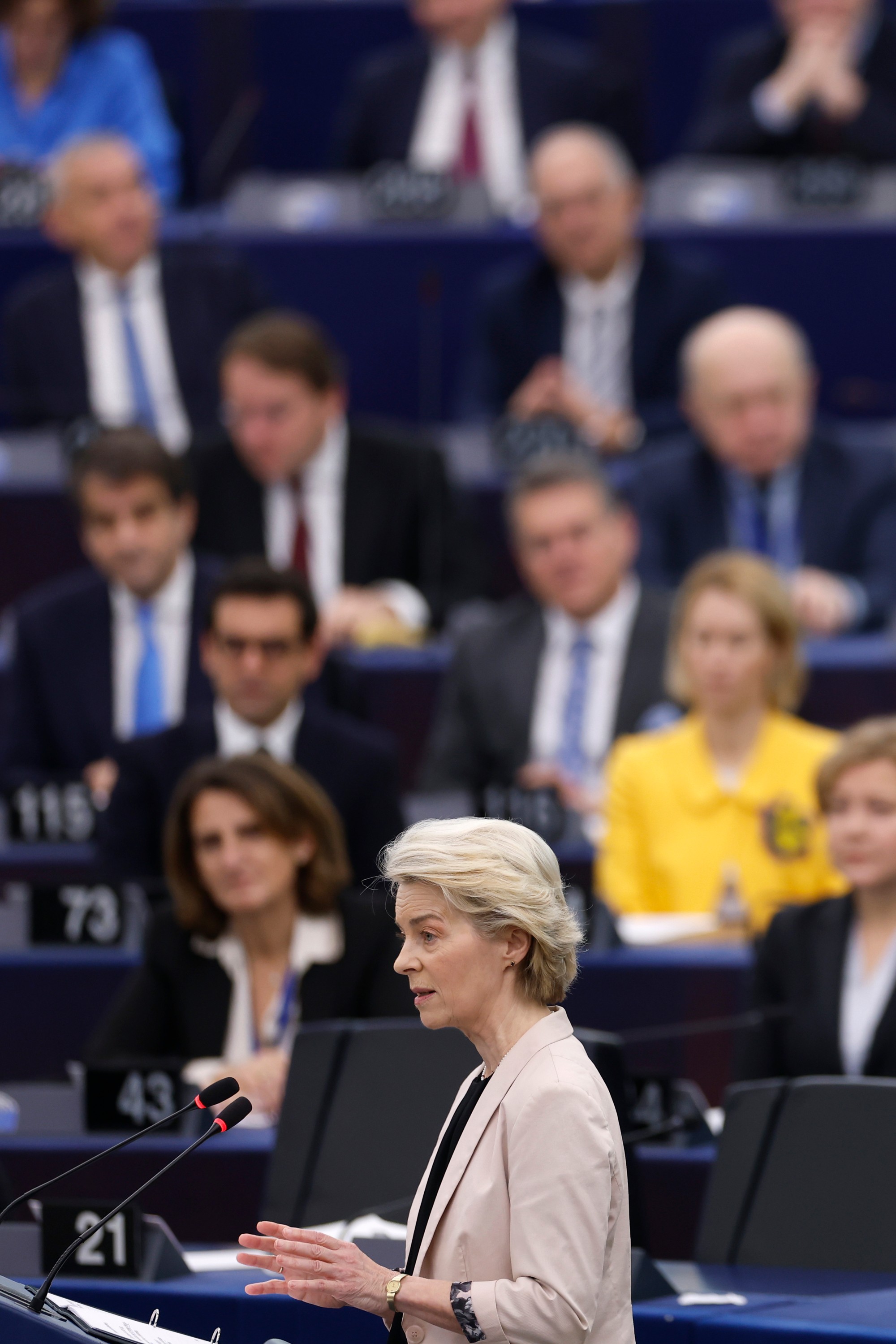 Európsky parlament odsúhlasil novú Európsku komisiu.