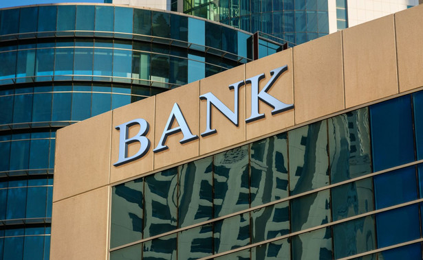 Według partnera w PwC Łukasza Bystrzyńskiego, banki nie powinny traktować fintechów jak zagrożenie, a raczej jak akcelerator własnego rozwoju.