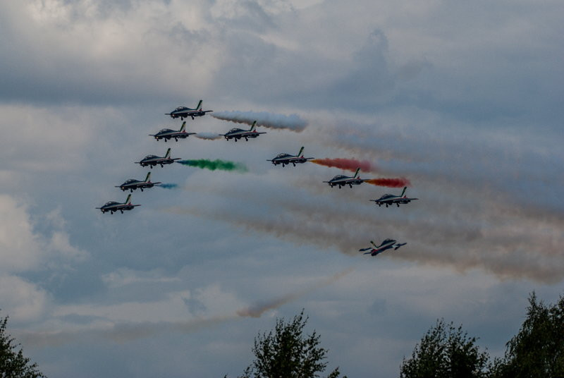 Frecce Tricolori na pokazach Air Show w Radomiu