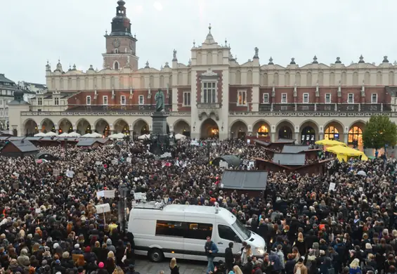 Cztery powody, dla których referendum ws. aborcji jest pomysłem rodem z cyrku