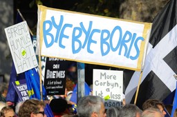 Brytyjczycy manifestowali na rzecz referendum w sprawie umowy o brexicie