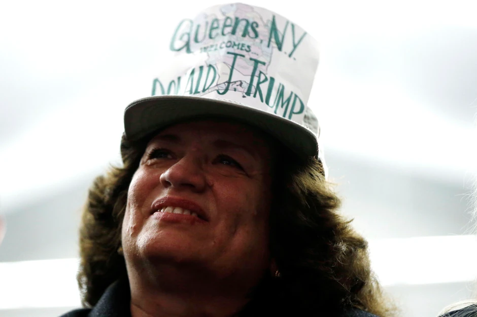 Obožavaoci su svaku Trampovu rečenicu pozdravljali aplauzima