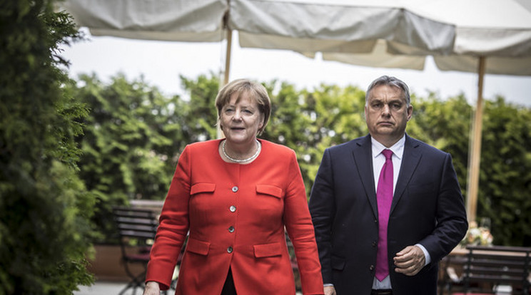Orbán Viktor Angela Merkellel / Fotó: MTI -  Szecsődi Balázs
