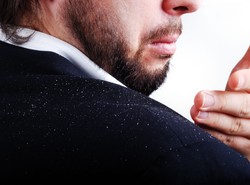 Nie daj się zarazić. Chroń się przed łupieżem