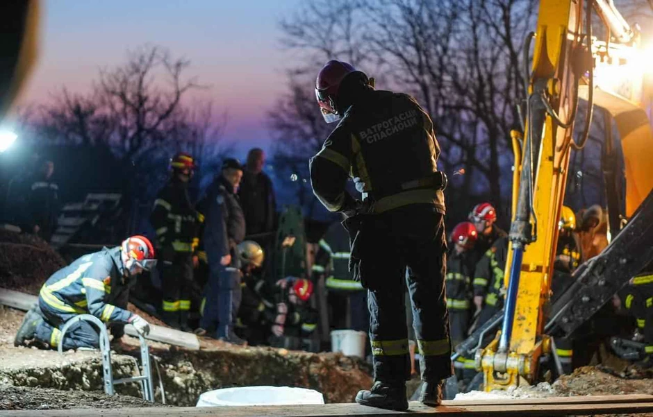 Ovo je jedna od najzahtevnijih akcija, kažu iz vatrogasno spasilačke brigade
