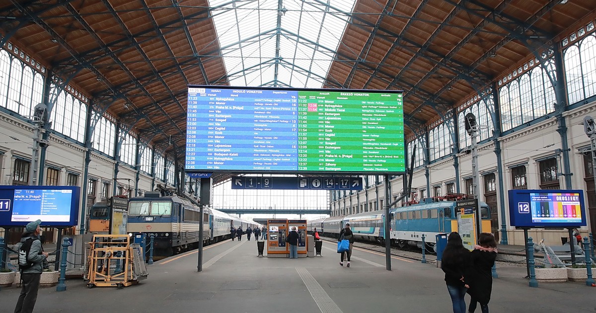 Rekordkésés a MÁV-tól: a Keletiből kilenc és fél óra alatt ért egy vonat Ausztriába – Ez volt az ország legproblémásabb vasútvonala tavaly