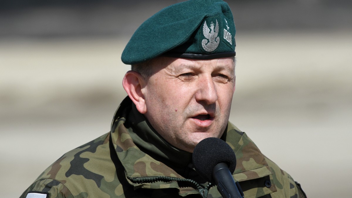 Tajne śledztwo w sprawie odwołania generała Gromadzińskiego i roli oficerów kontrwywiadu [Źródło: Onet]