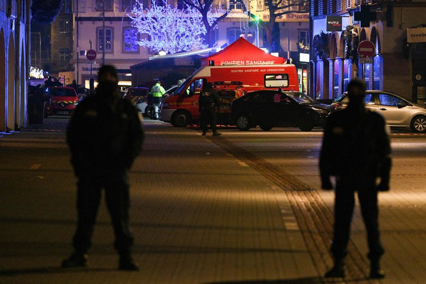 Atak w Strasburgu. Trwa obława. Podejrzany o strzelaninę to Cherif Chekatt