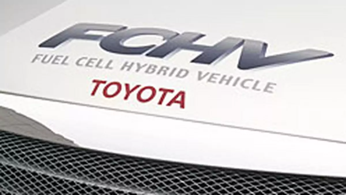 Toyota: zmodernizowane ogniwa paliwowe
