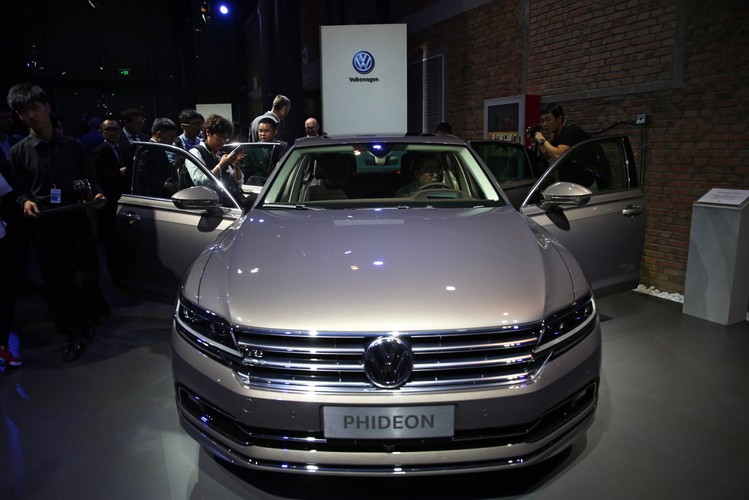 Volkswagen Phideon to nowa limuzyna Volkswagena, która będzie produkowana tylko w Chinach.