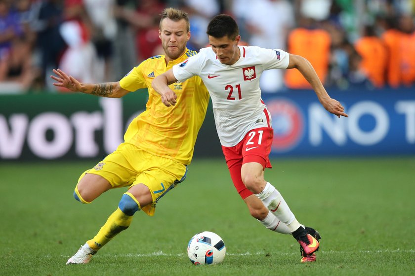 Bartosz Kapustka oficjalnie w Leicester City! Cracovia sporo zarobiła!