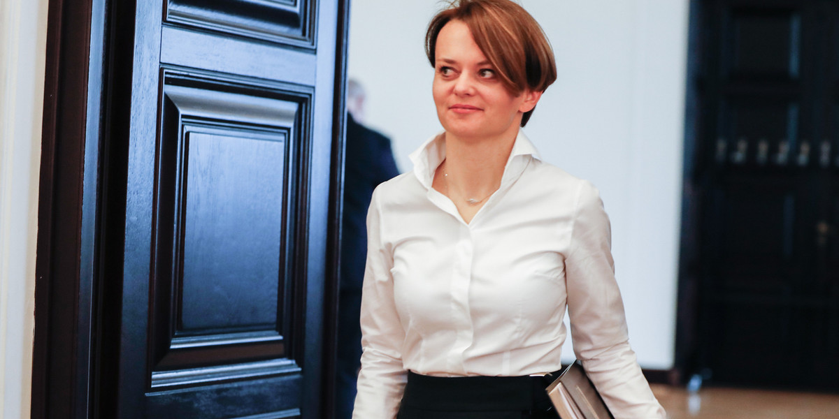 Minister rozwoju Jadwiga Emilewicz podkreśliła, że rząd nie zamierza reformy OFE, która zakłada przekazanie środków z Otwartych Funduszy Emerytalnych na IKE lub do ZUS. 