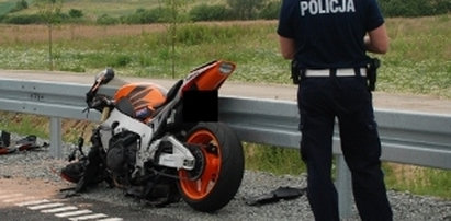 Śmierć na drodze! Motocyklista potrącił przechodnia