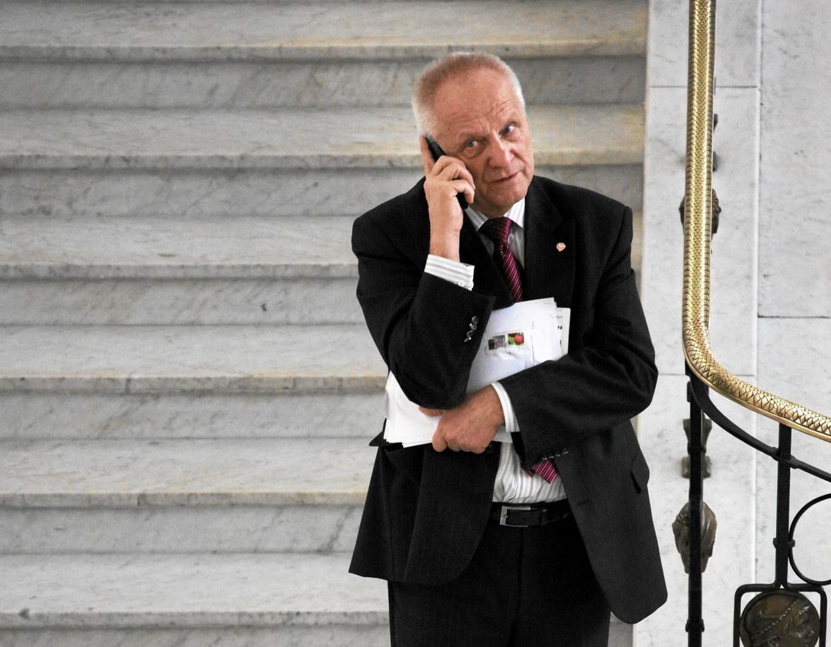 Poseł PO Stefan Niesiołowski