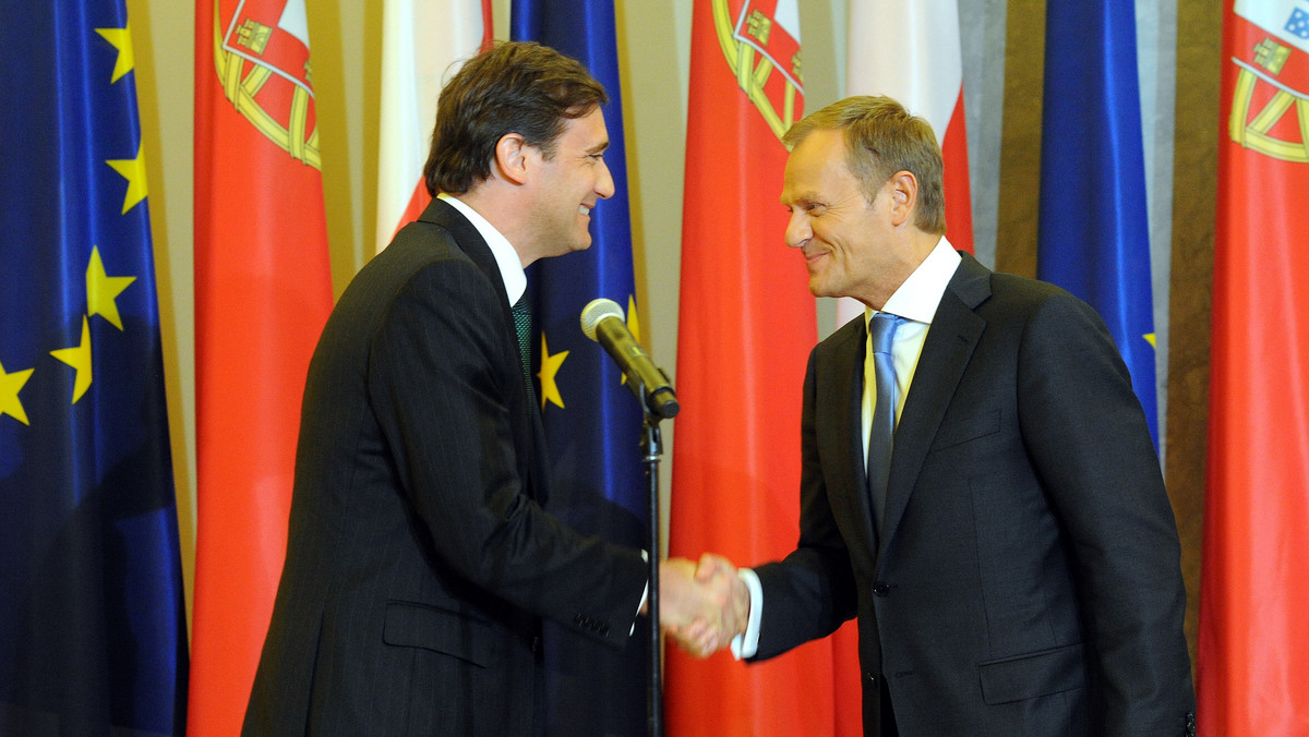 Premier Donald Tusk spotkał się dzisiaj w Warszawie z premierem Portugalii Pedrem Passos Coelho. Rozmowa dotyczyła m.in. kryzysu w strefie euro.
