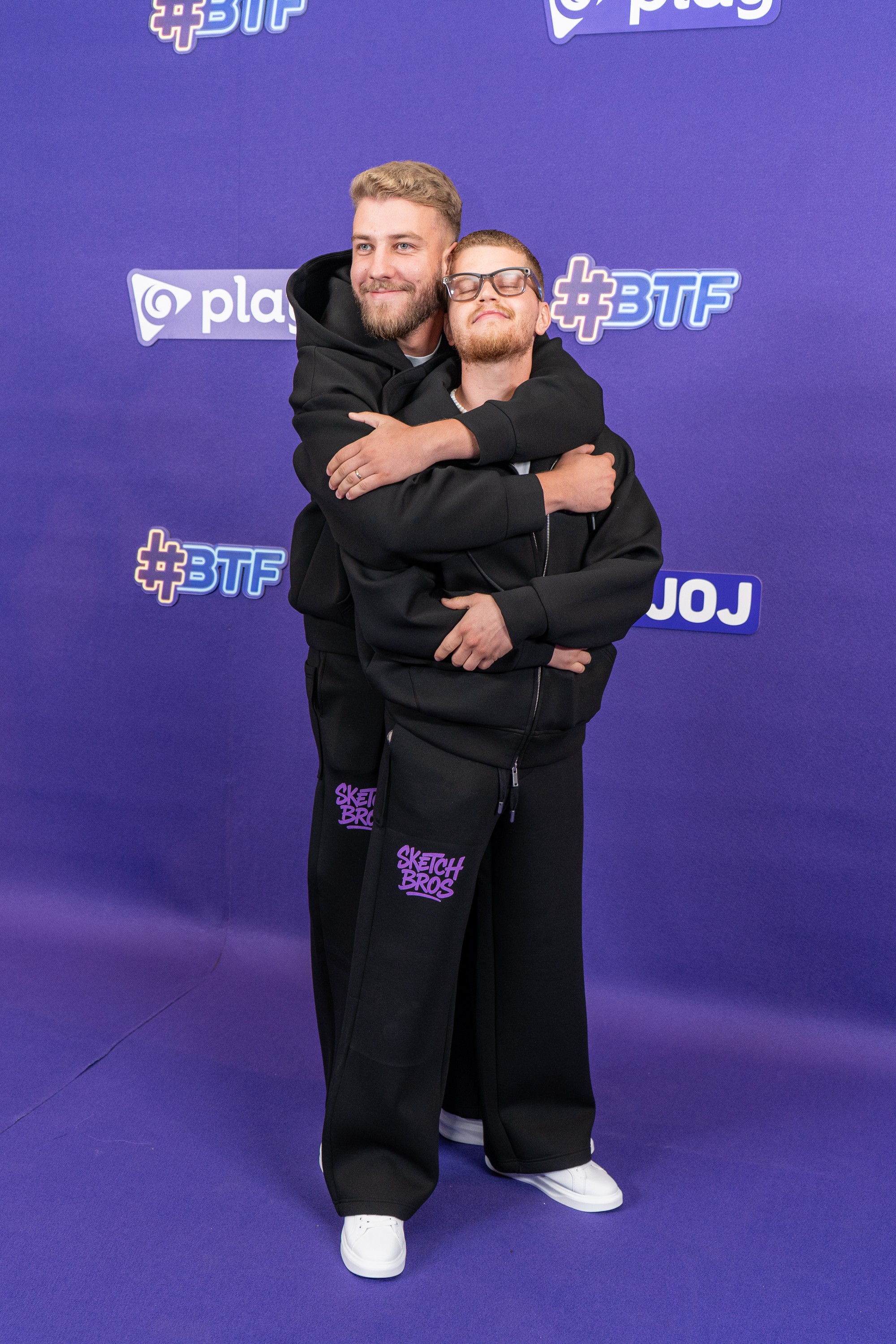 Samuel Graciosooo Procházka a Oliver Oswald.