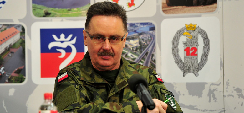 Gen. Samol chwali szefa MON: Pokazał założenia strategii, która mogła doprowadzić do upadku Polski