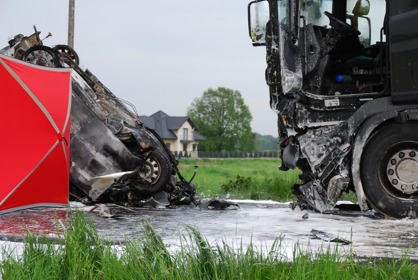 Potworny wypadek pod Oświęcimiem. Kierowca spłonął żywcem