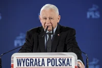 Kaczyński: "konstytucja nie obowiązuje". Ekspert: "Chce chronić się przed Nawrockim"