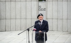 'Nazwą Żołnierze Wyklęci faworyzowani są ci, którzy kontynuowali bezsensowną walkę i ginęli bez rozkazu'