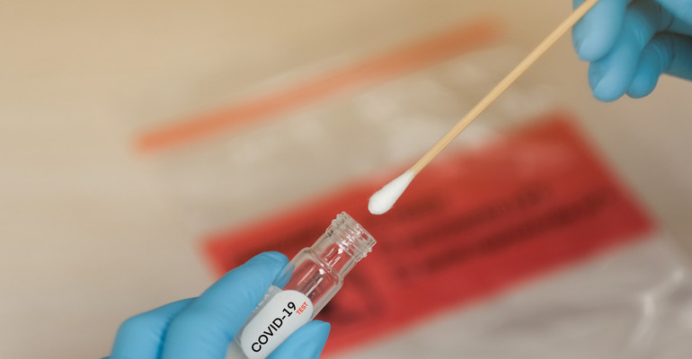Ile testów na koronawirusa przeprowadza się w Polsce?