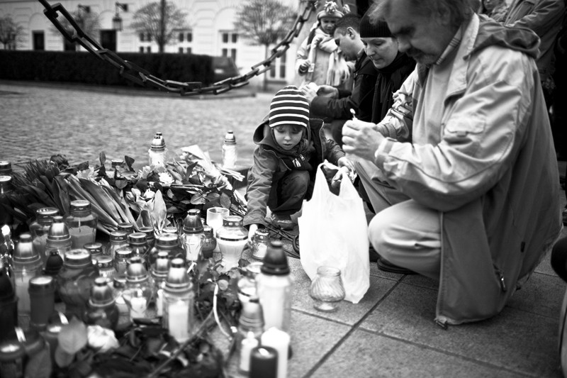 A ŻAŁOBA W WARSZAWIE