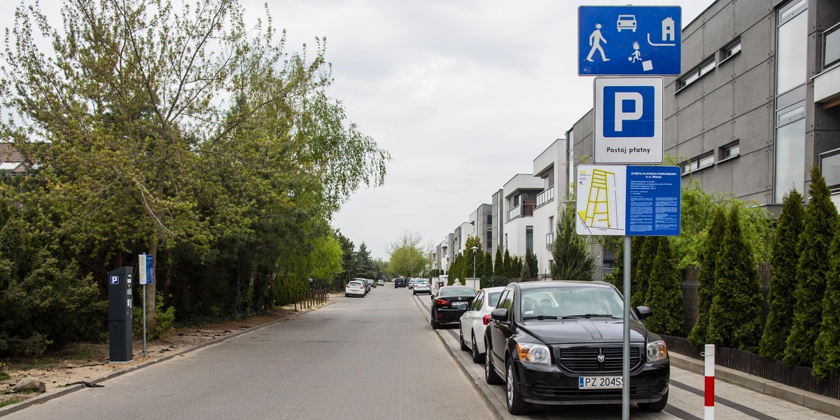 Deweloper postawił parkomat