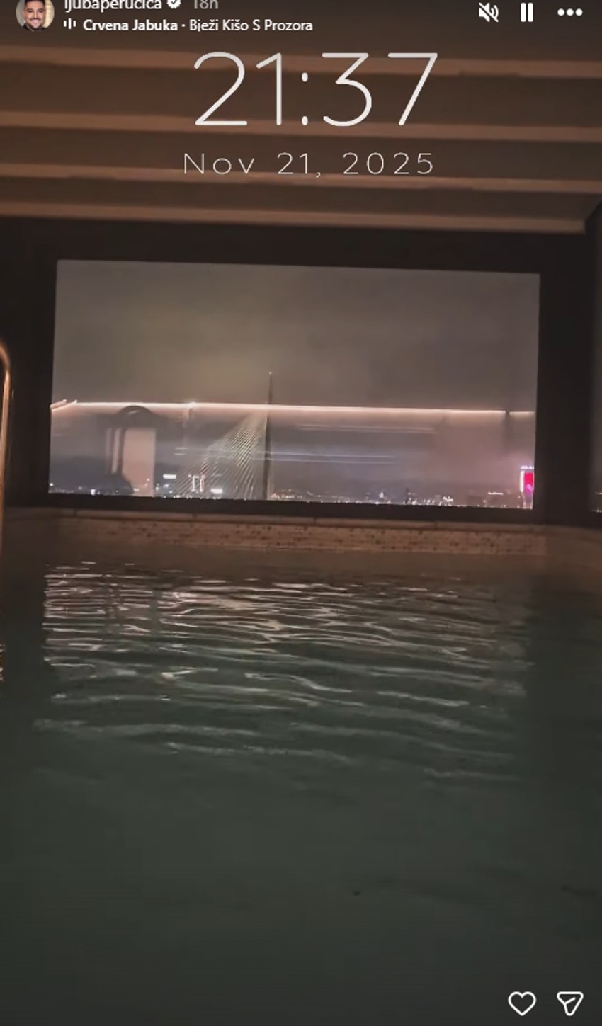 Ljuba Perućica luksuzni bazen na krovu