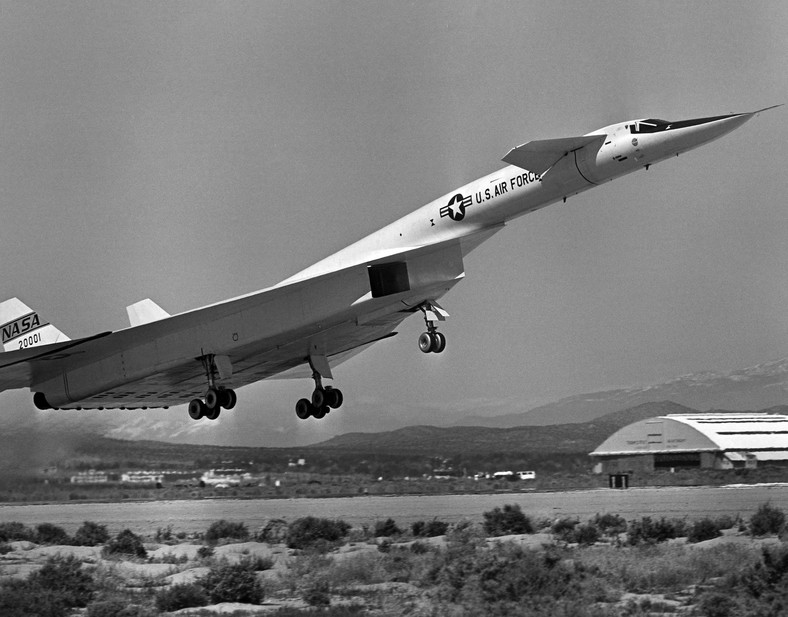 XB-70 Valkyrie