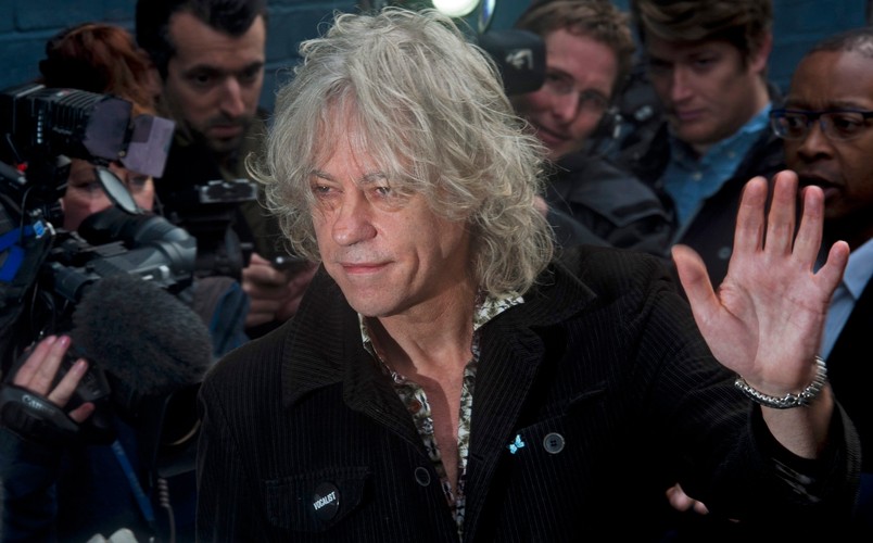 Bob Geldof w drodze na nagranie 'Do They Know It's Christmas?'