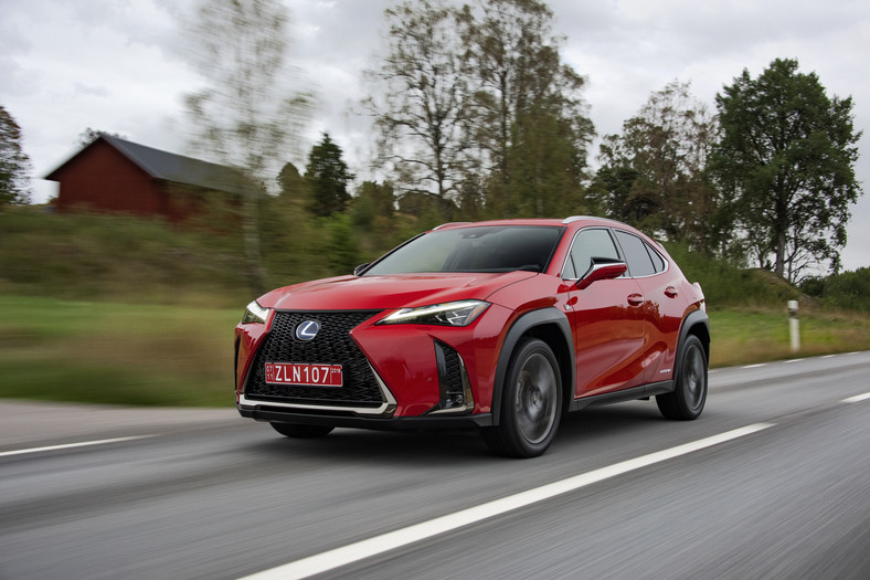 Lexus UX 250h