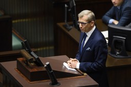 Wymiana polsko-białoruska. Każdy kij jest dobry, by uderzyć w opozycję