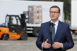 Premier: Białoruś nie wpuści polskiego konwoju humanitarnego