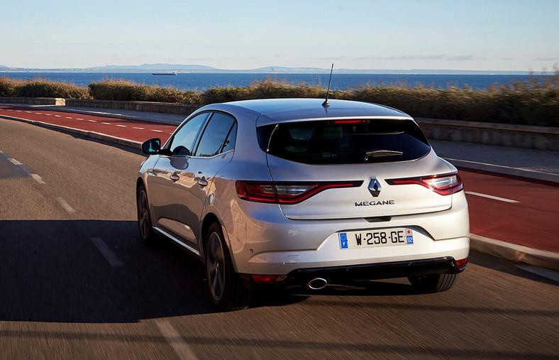 Już wiemy jak jeździ nowe Renault Megane