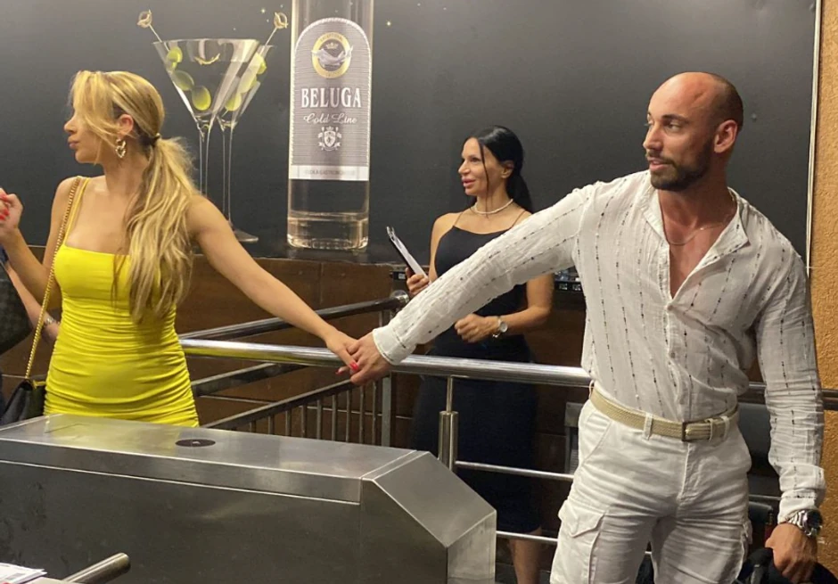 Tea Tairović sa dečkom