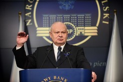 Jak propozycje PiS i PO wpłyną na inflację? Glapiński przedstawia WYLICZENIA