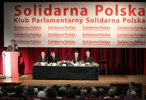 Solidarna Polska ogłasza konkurs na logo. Można wygrać 5 tysięcy zł